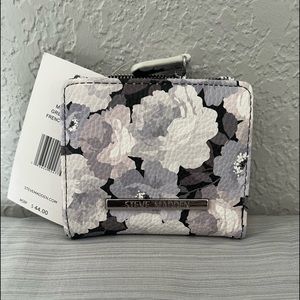 Steve Madden wallet